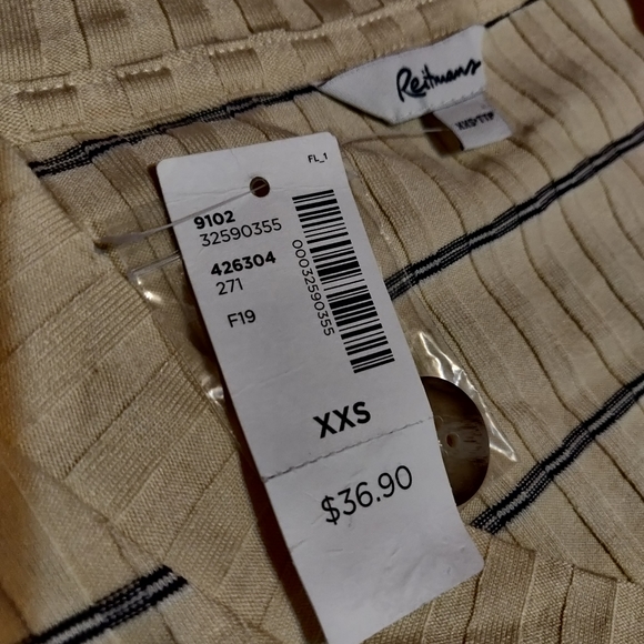 NWT - Cream top - Picture 5 of 8